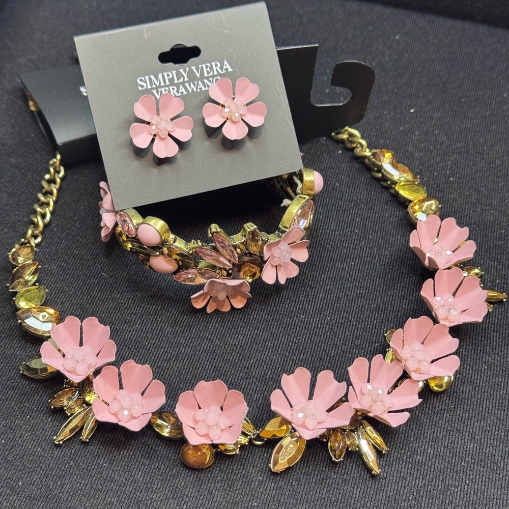 Simply Vera Wang 3d Pink Floral Jewelry Set